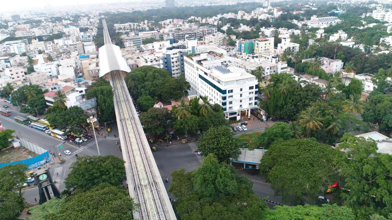 La Marvella, Bengaluru Hotel Exterior photo